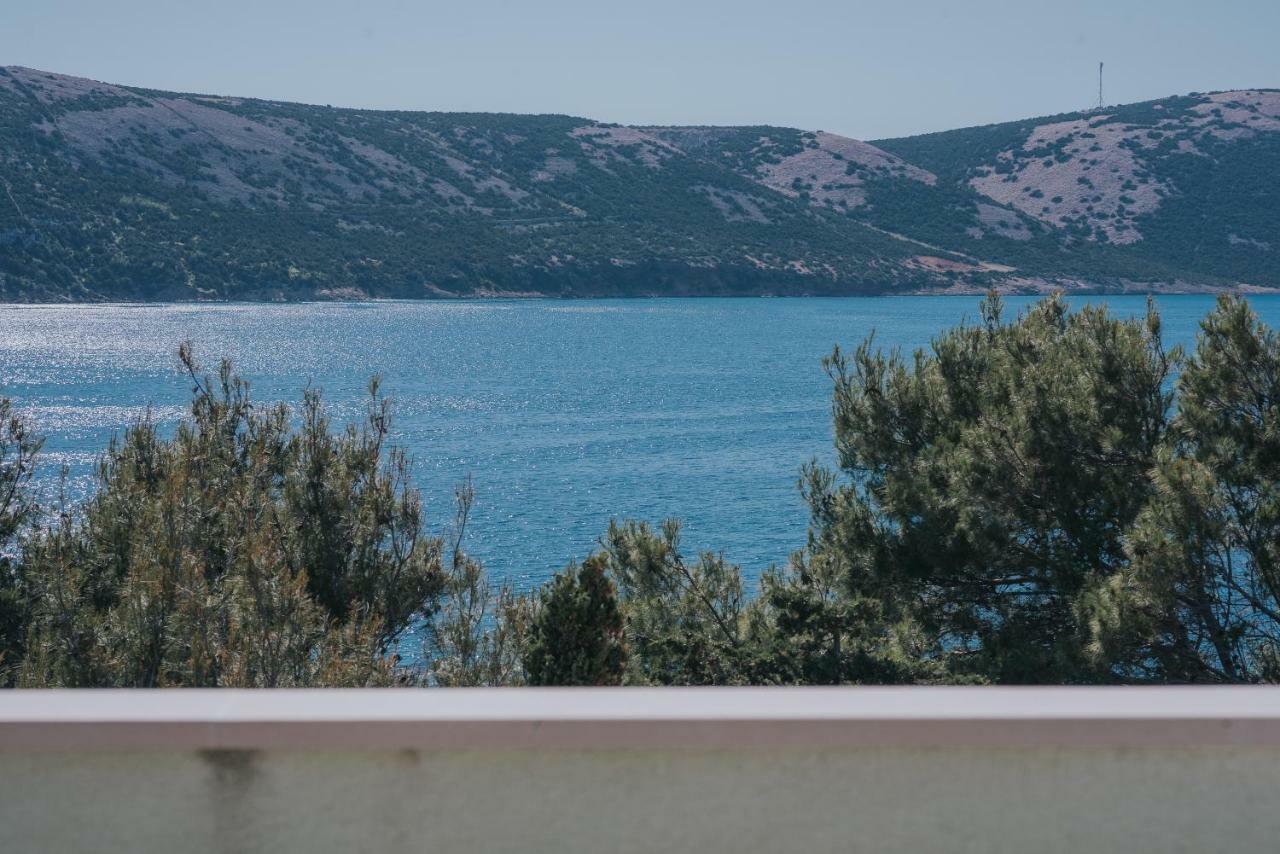 Apartments Next To Sea Maris ノヴァリャ エクステリア 写真